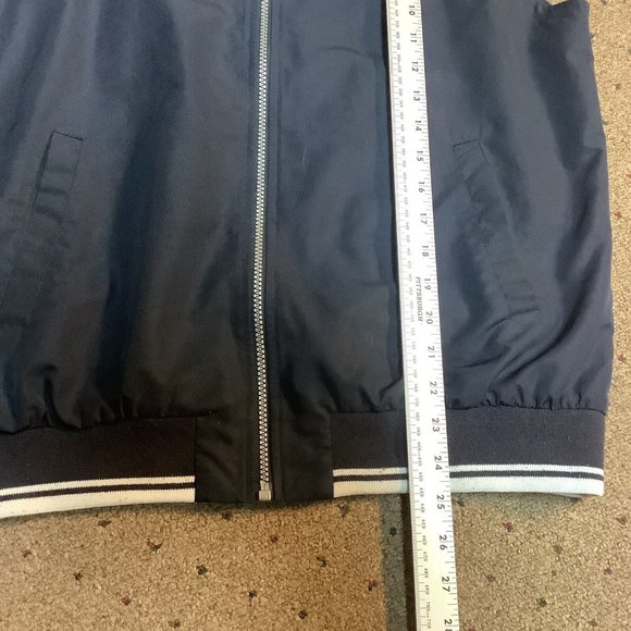 Cutter & Buck Clima-Guard Navy Windbreaker Golf Vest Ladies Size M - Picture 2 of 7